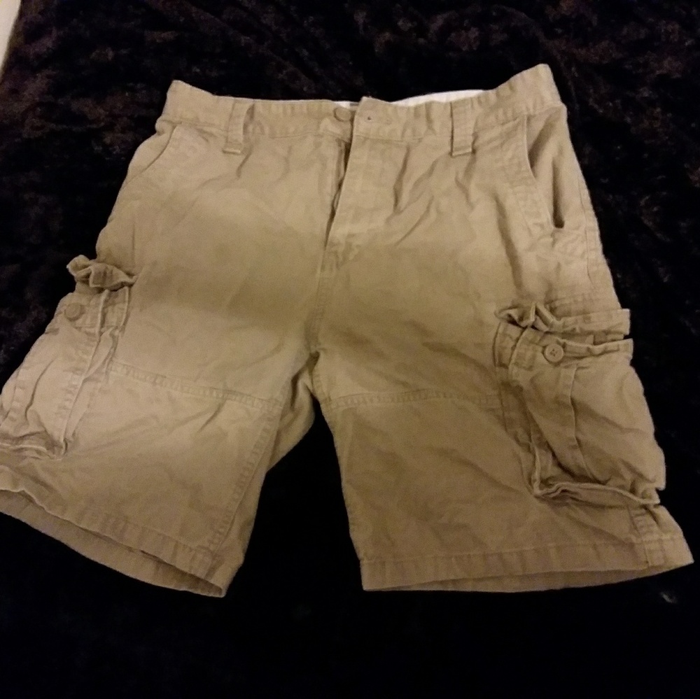 Men's cargo shorts